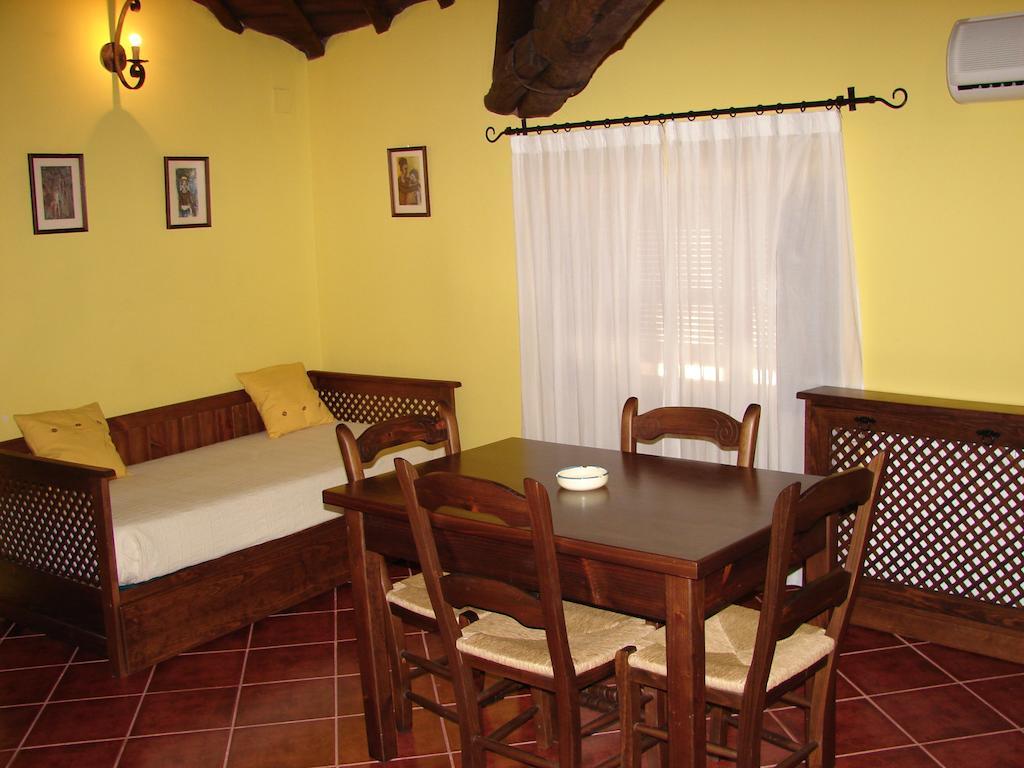 Descargamaría La Boticaria Casa Rural Apartamento חדר תמונה